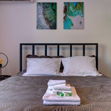 פרישטינה Town Square Apartment מראה חיצוני תמונה