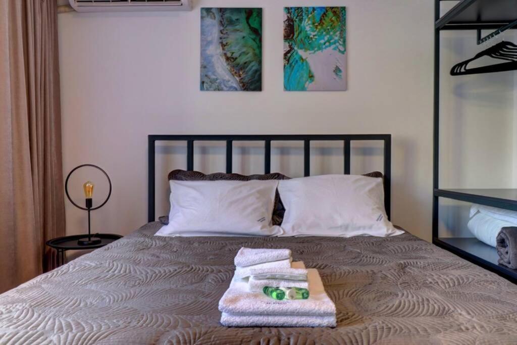 פרישטינה Town Square Apartment מראה חיצוני תמונה